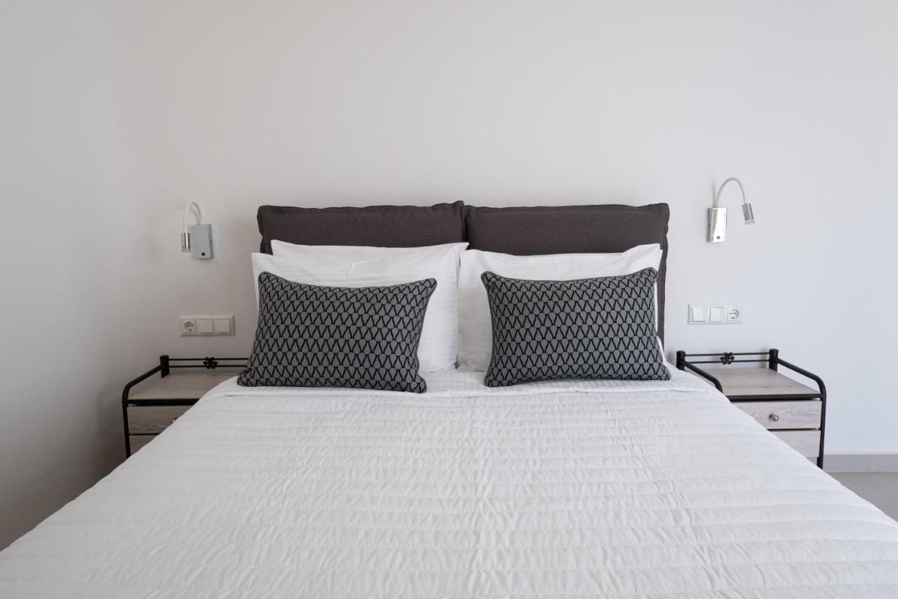 Santoterra Antigua Suites Karterados  Ngoại thất bức ảnh